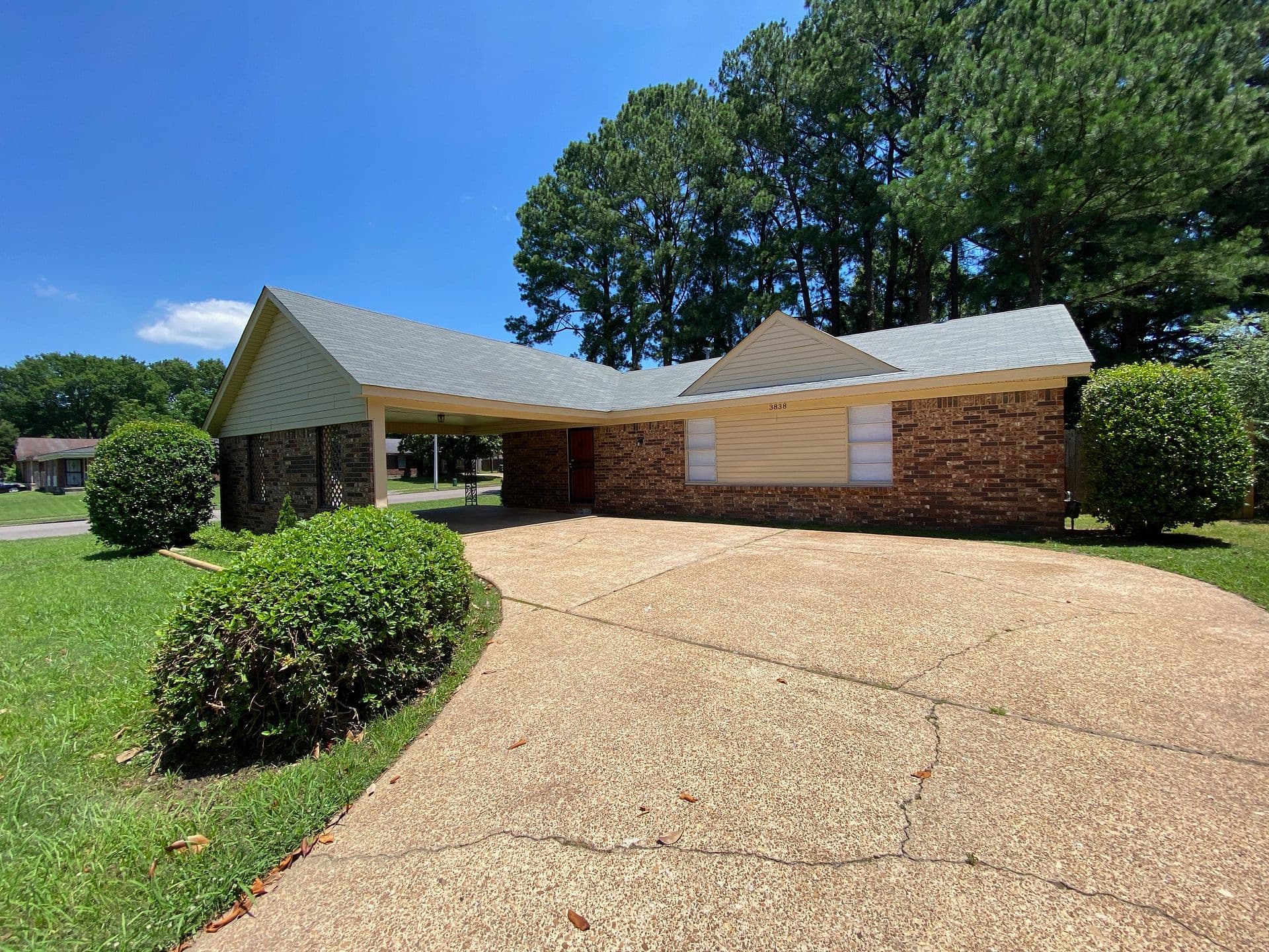 3838 Hyacinth Dr, Memphis, TN