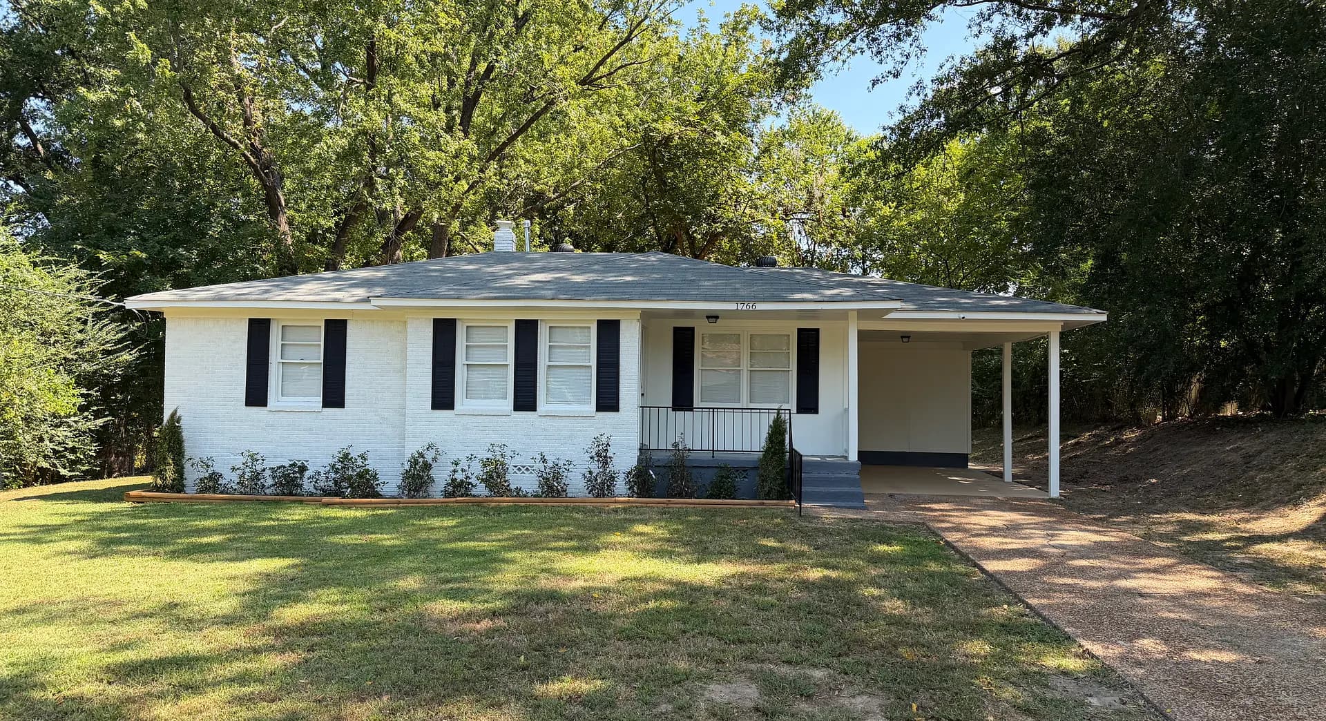 1766 Carlyle Ave, Memphis, TN