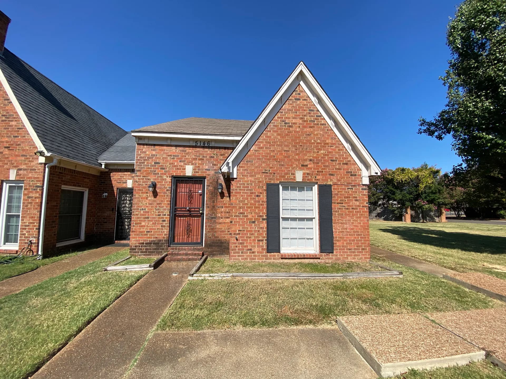 5146 Walton Lake, Memphis, TN