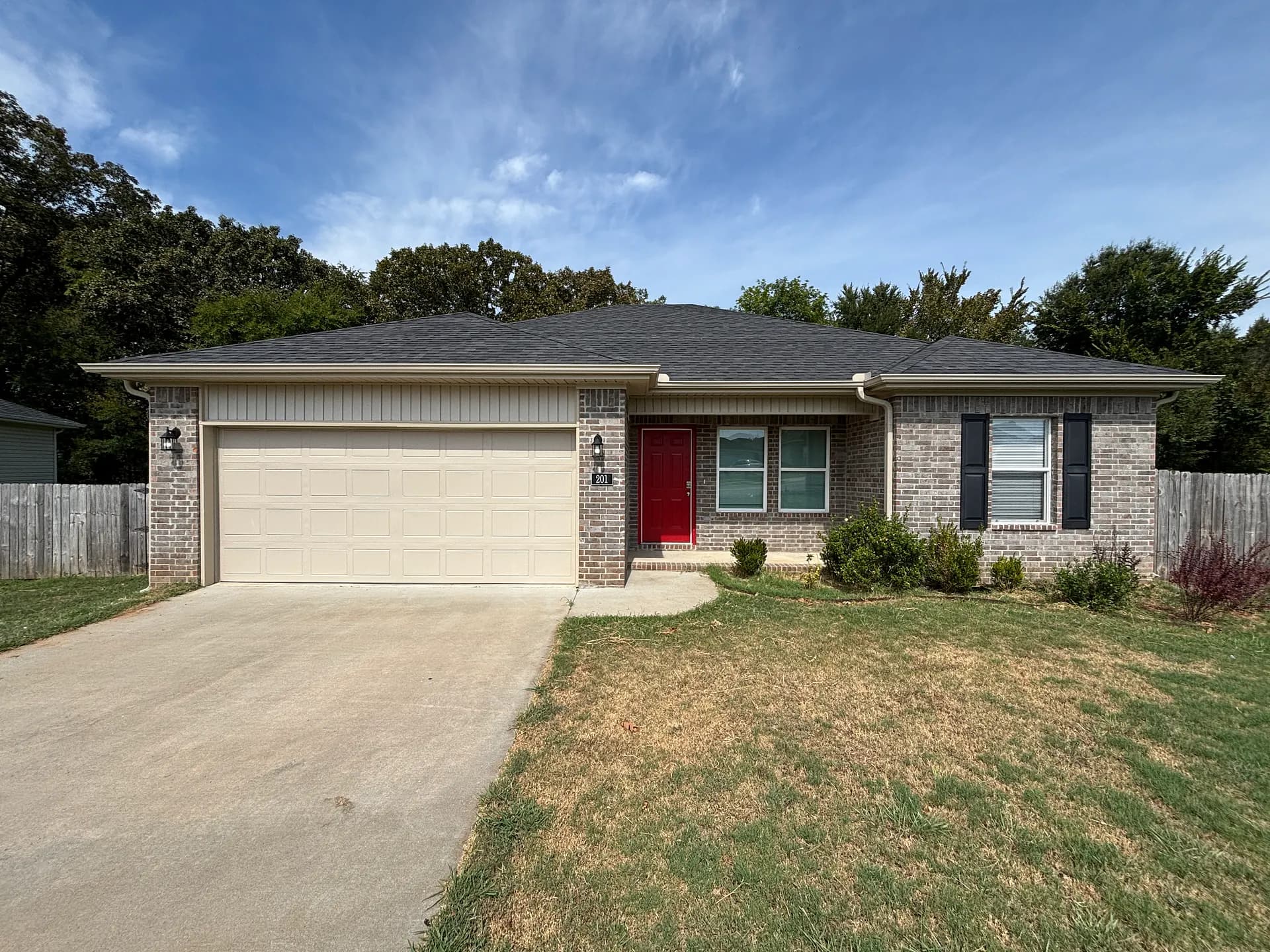 201 Sparrow Rd, Jacksonville, AR